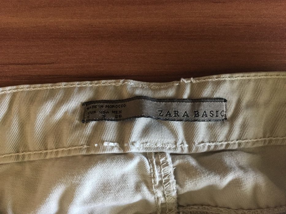 pantaloni cu talie inalta Zara