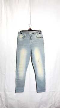 Женские джинсы 44