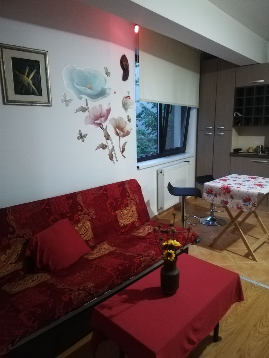 Închiriez apartament regim hotelier