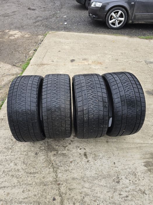 Anvelope Iarna  275/40 315/35 R20