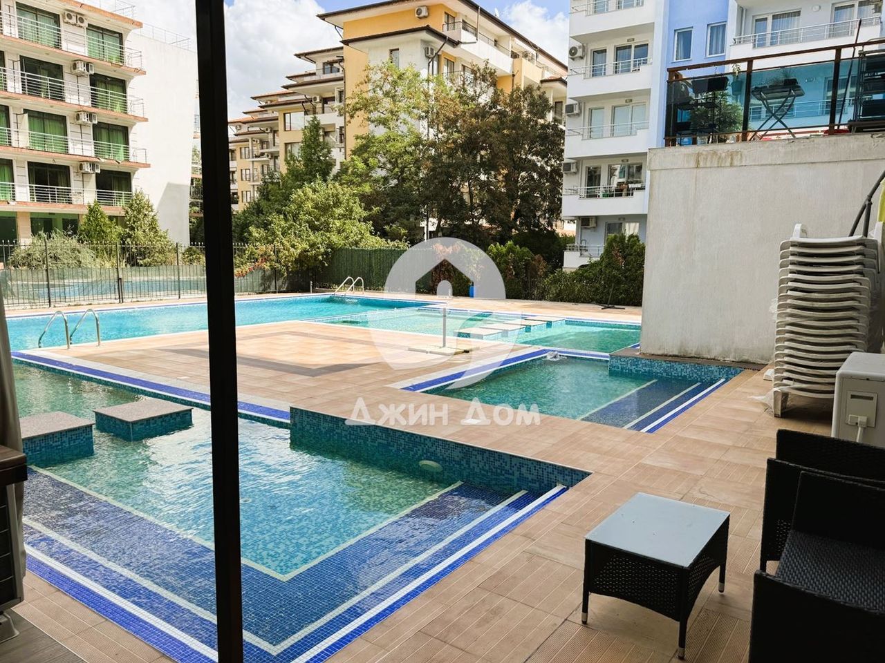 Продава се Двустаен апартамент в к.к. Слънчев бряг - 76 кв.м за 961 €/кв.м - Снимка #3