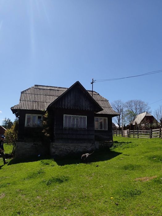 Teren si casa localitatea Măguri, comuna Măguri-Racatau