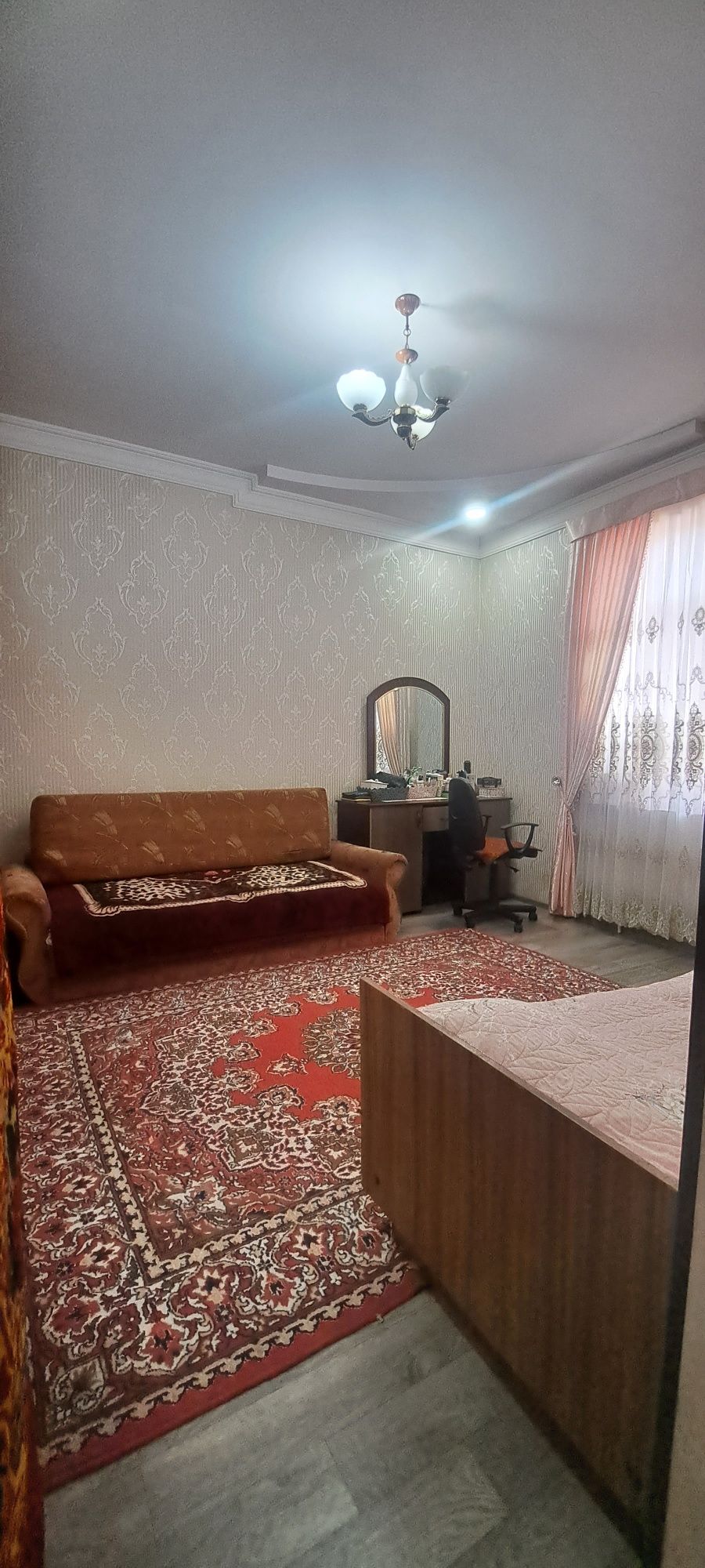 Кибрай тумани, Обод махалласида 3,5 сотик уй сотилади
