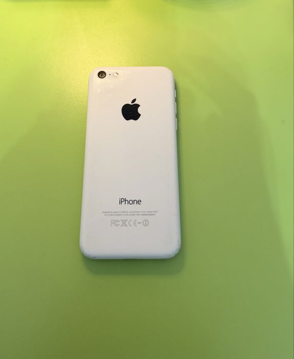 iPhone 5c пълен комплект