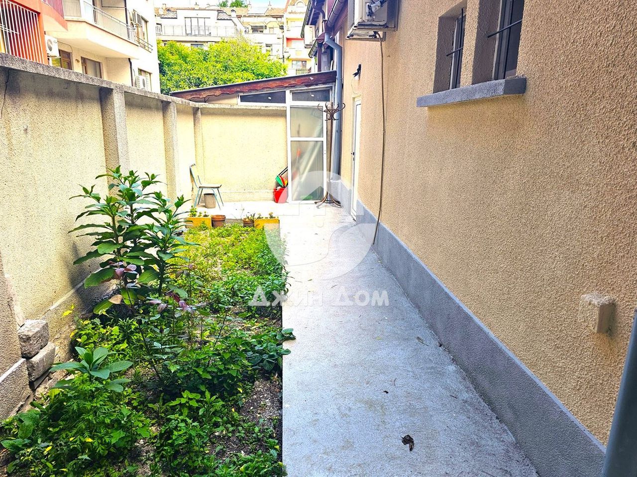 Продава се Къща в Бургас, Лазур - 110 кв.м за 1810 €/кв.м - Снимка #11