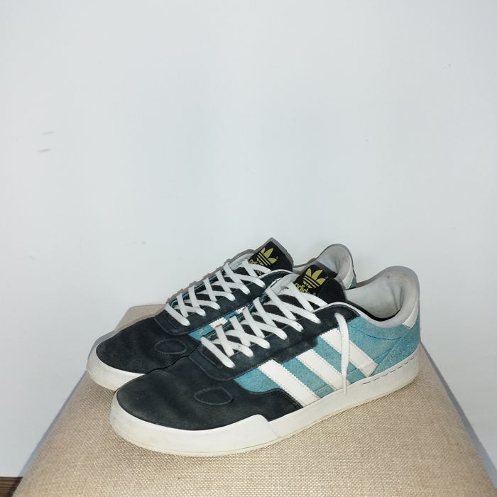 Adidas size 45(295cm)