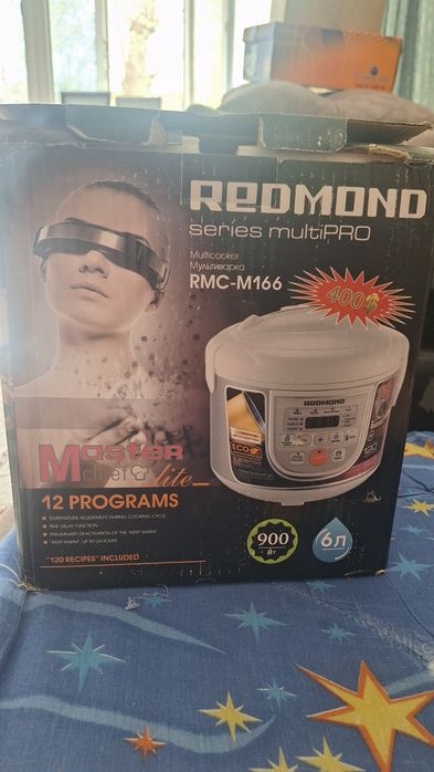Продам срочно новую мультиварка, паровкар