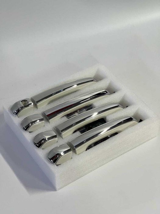 Комплект ручки дверей на Lexus LX570