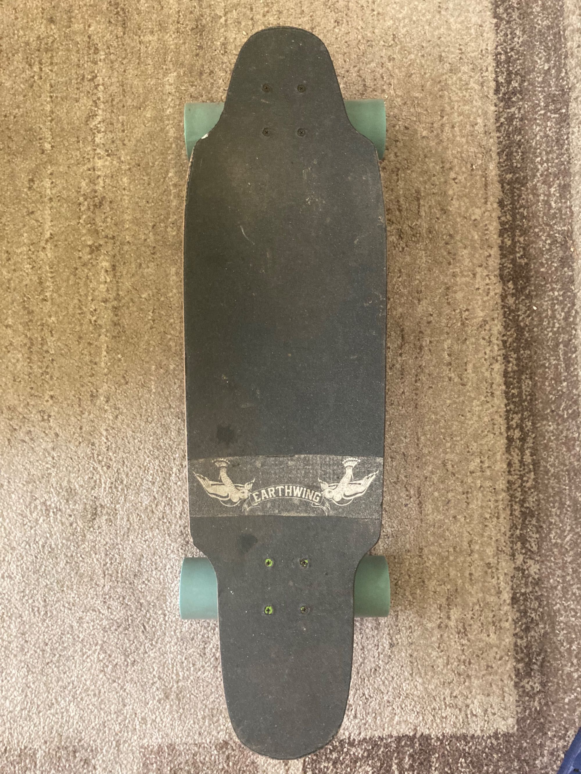 Longboard Earthwing / Carver C7