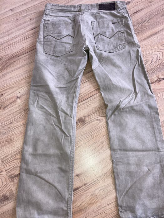 Energie модерни дънки