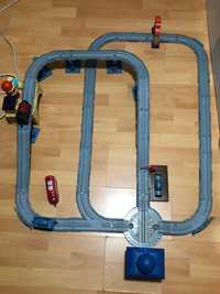 Set Interactiv Chuggington cu Pete Pufaila și Gara cu Aburi