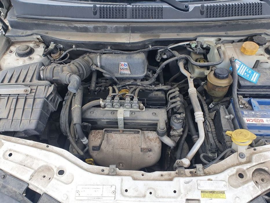 Cutie de viteze manuala galerie de evacuare admisie vas expansiune lichid parbriz Chevrolet captiva 2008 motor 2.4lpg 136 cp, dezmembrez piese