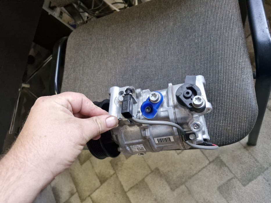 Compressor original Denso AC/Amarok 2.0 diesel/t5 2.0 benzina
