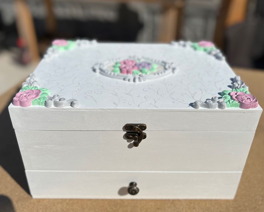Cutie de bijuterii handmade