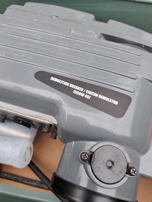 Ciocan  Demolator ( Picamăr )