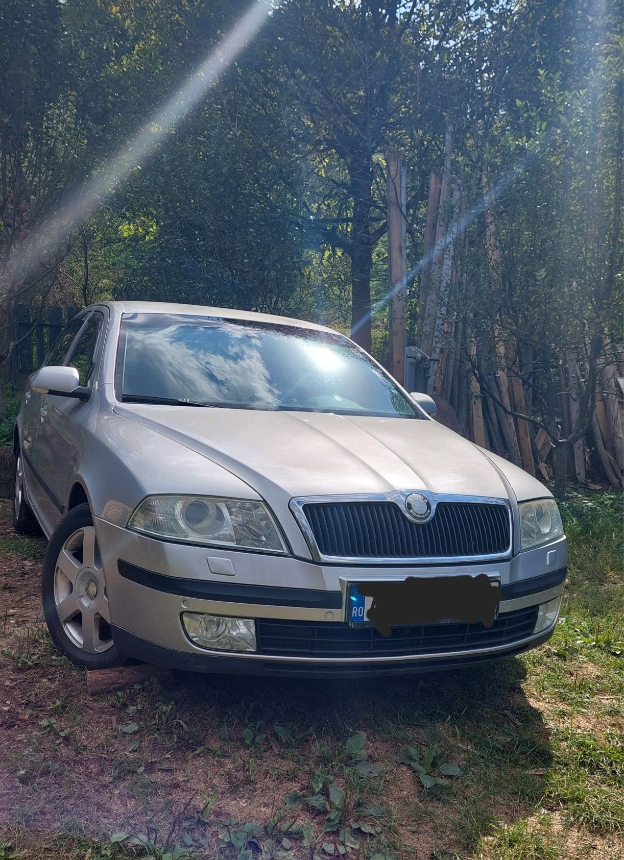 Vând Sckoda Octavia