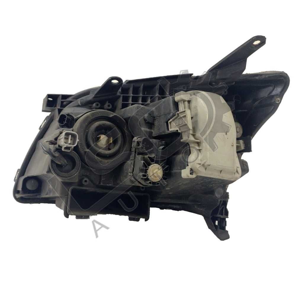 Десен фар Toyota Avensis II 2003-2009 TA100822N-29
