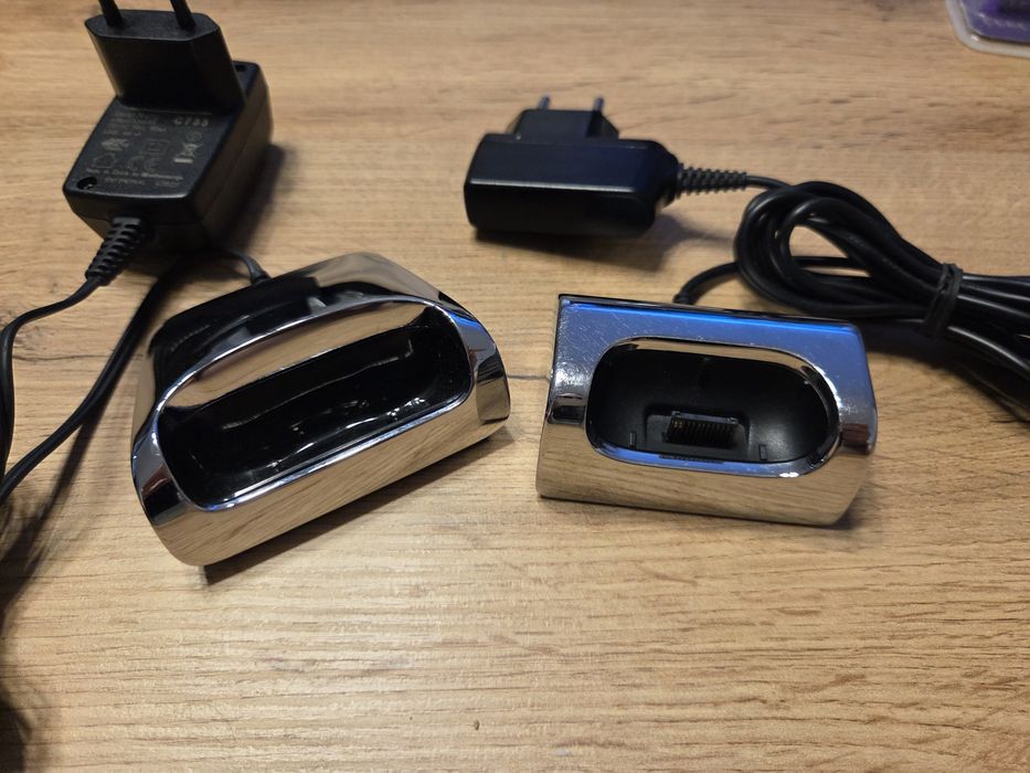 Dock-uri (standuri) telefoane Nokia, Siemens, Ericsson, Motorola, Benq