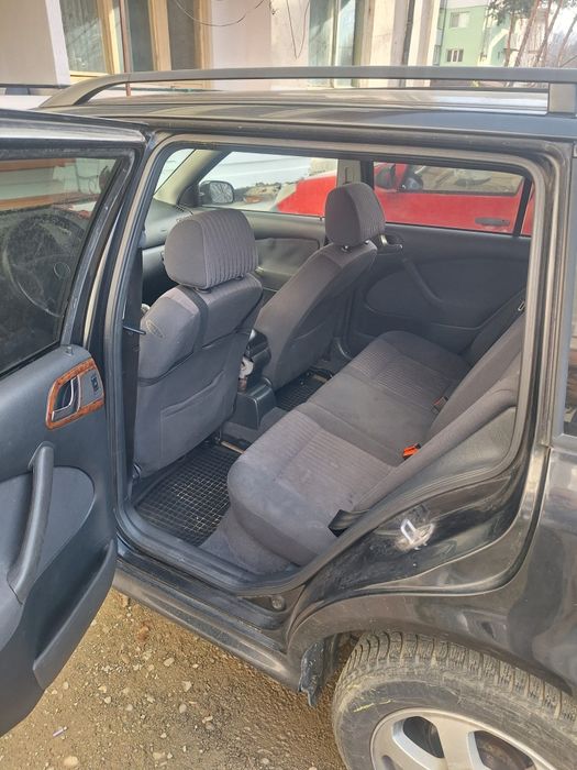 Vand Skoda Octavia 1.8 t 150 cp 2001 benzina si gpl