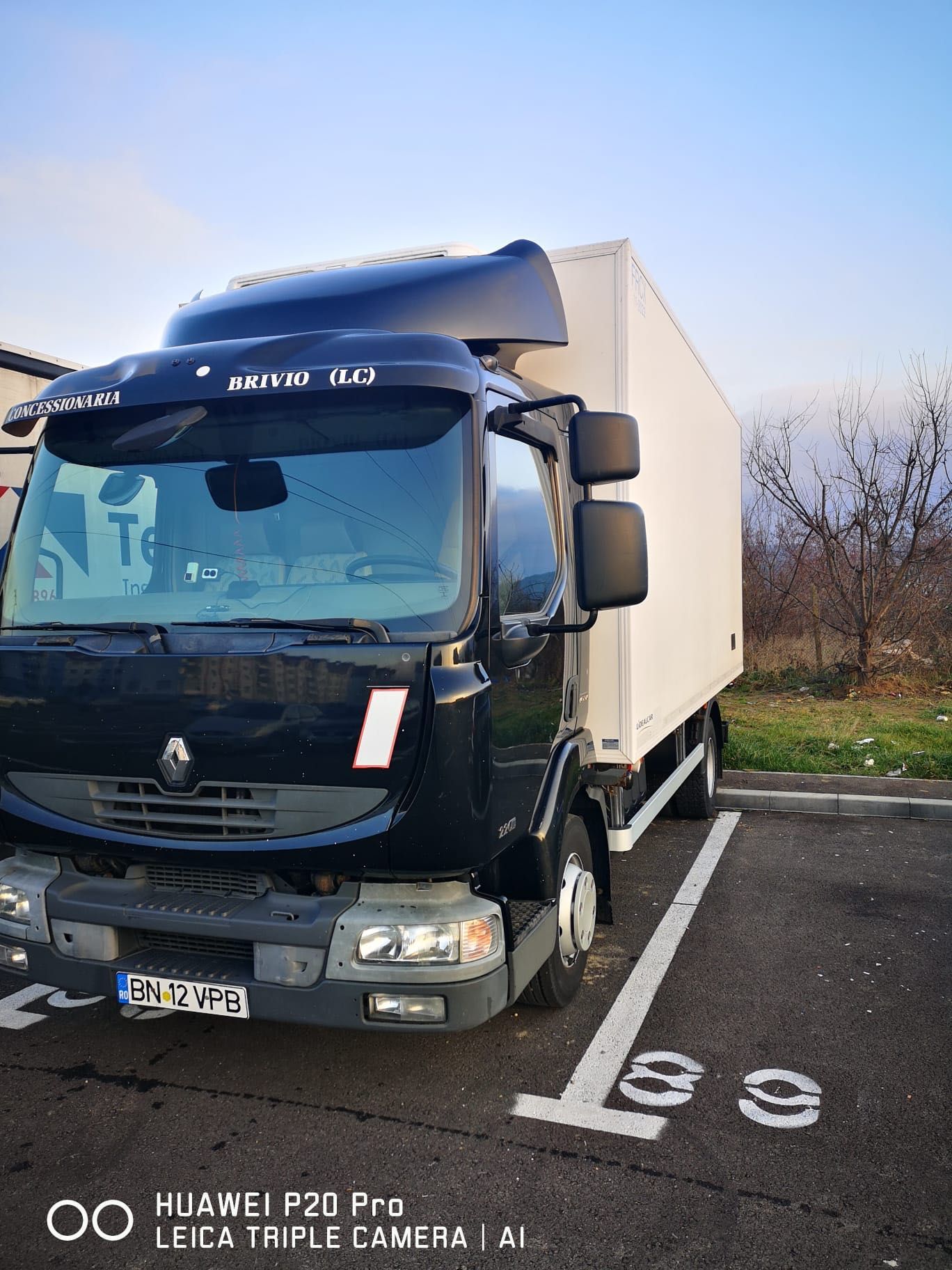 Camion Renault Midlum