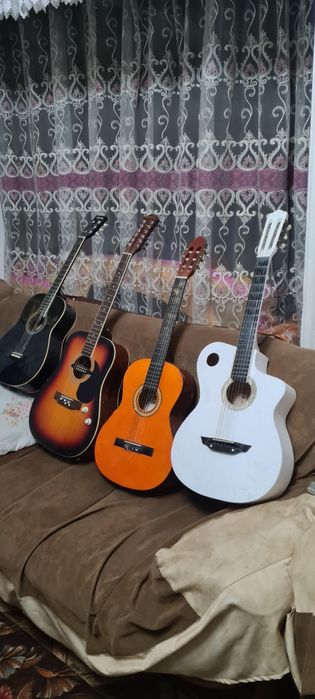 Хархил турдаги гитаралар сотилади