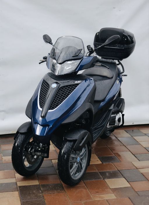 Piaggio 3 roti, piaggio mp3, scuter 3 roti, RATE FIXE, conduci cu B