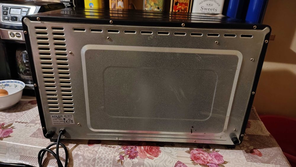 Cuptor electric Adler AD6010, 2000W, 45l, rotisor Negru