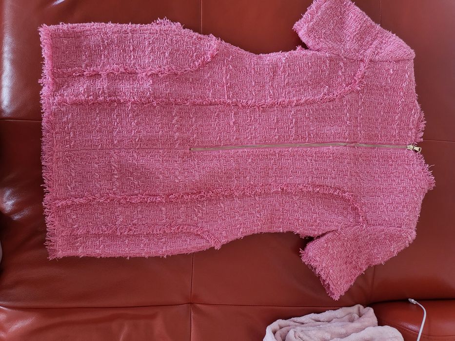 Дамска рокля от букле