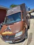 Vând Mercedes sprinter echipat fast-food.