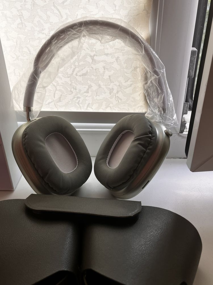 Продам AirPods Max в идеальном состояние