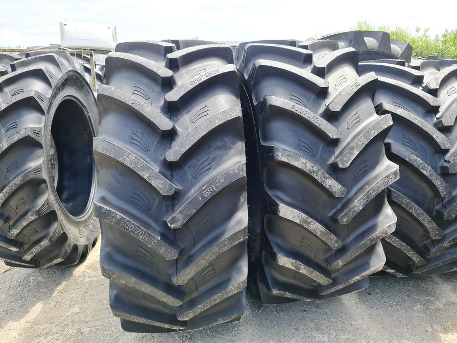 Cauciucuri noi 600/70R30 marca GRI anvelope tractor CASE, JOHN DEERE