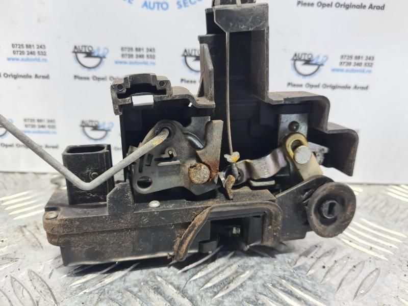 Incuietoare broasca usa stanga spate Opel Antara facelift