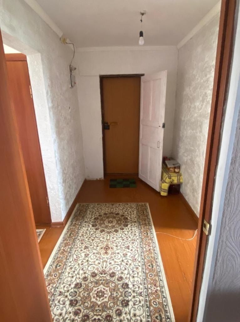 Продам 3-× комнатную солнечную квартиру. Удачная планировка, сквозной,
