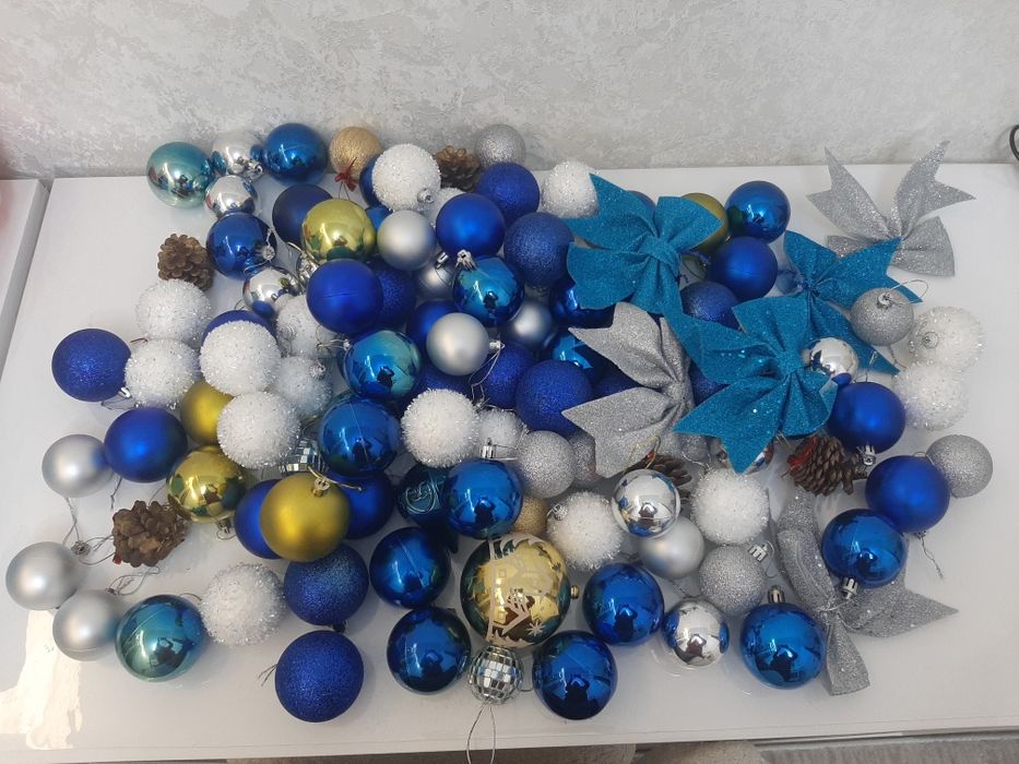 Елочные игрушки СРОЧНО!