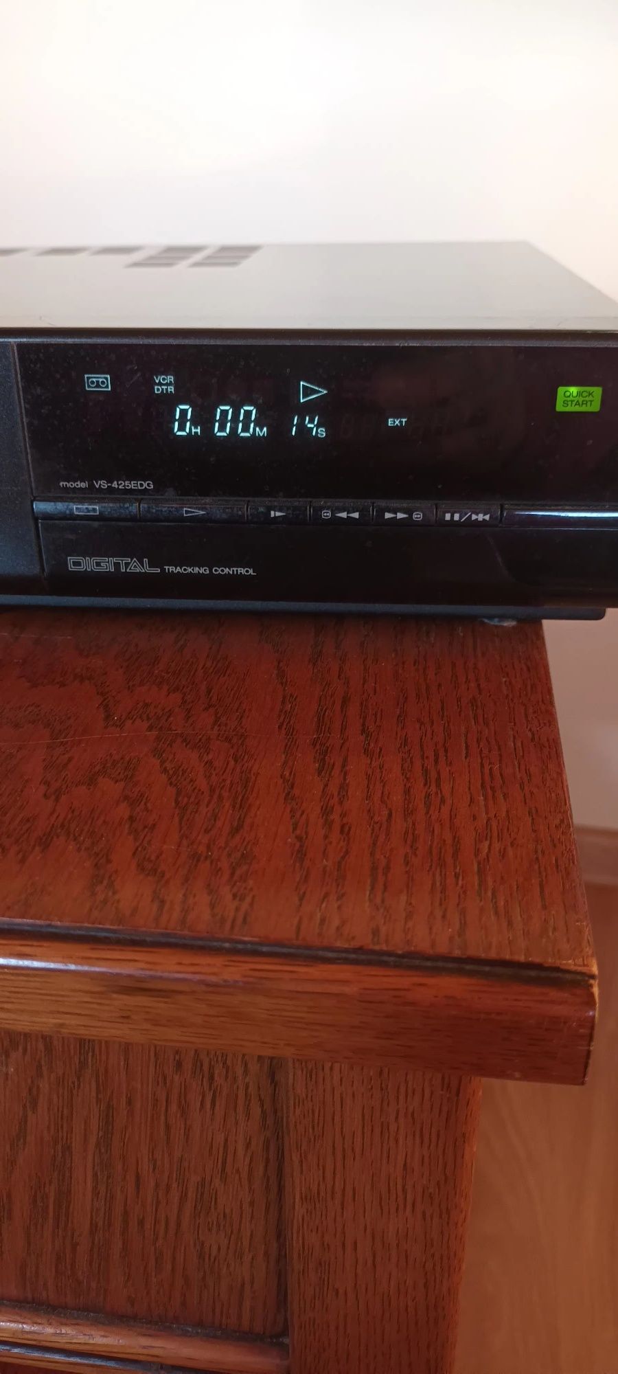 Videorecorder Akai impecabil,funcțional cu telecomanda