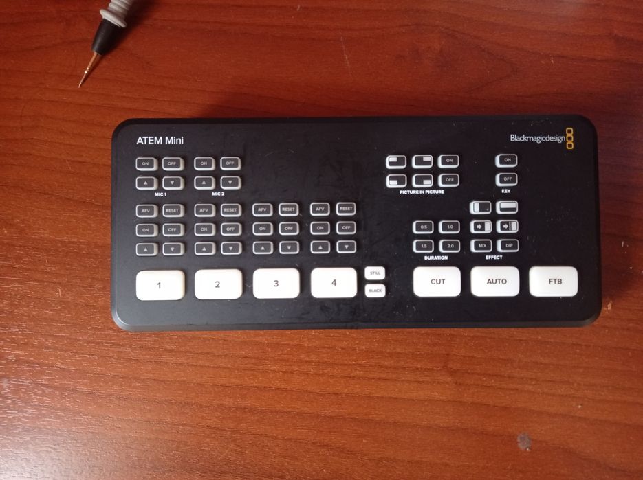 Видеомикшер Blackmagic Design ATEM Mini HDMI Live Stream Switcher