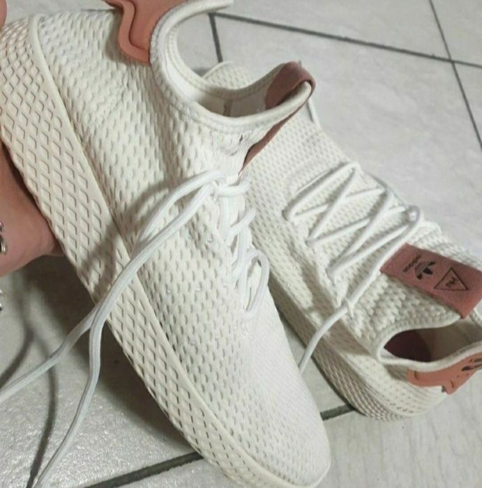 Adidas Pharrell Wiliams номер 45