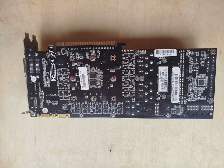 Nvidia GTX570 1GB DDR5