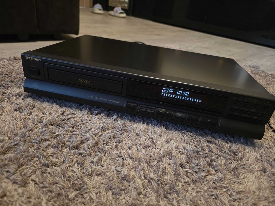 CD Player Technics SL-PG360A