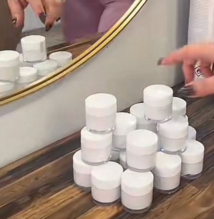 Софиска помада  оригинална 25лв