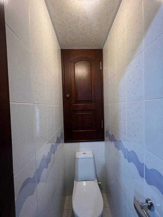 Центр Ц-1, 4*3-х Комнатная квартира 2-Этаж/4 100кв.м.