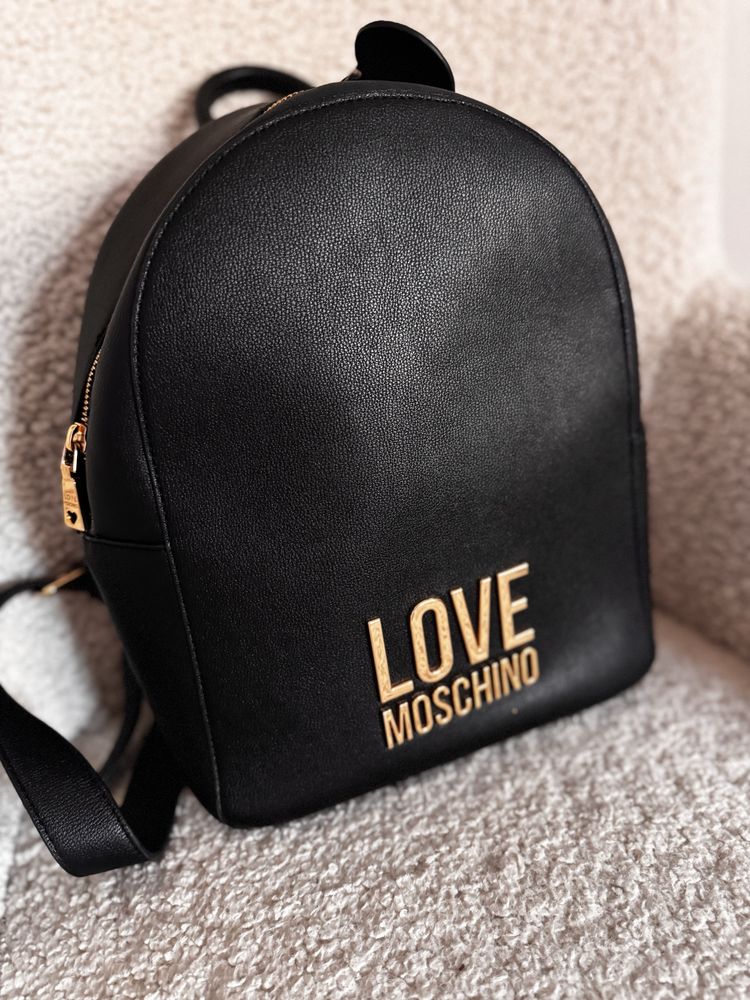 Дамска раница Love Moschino