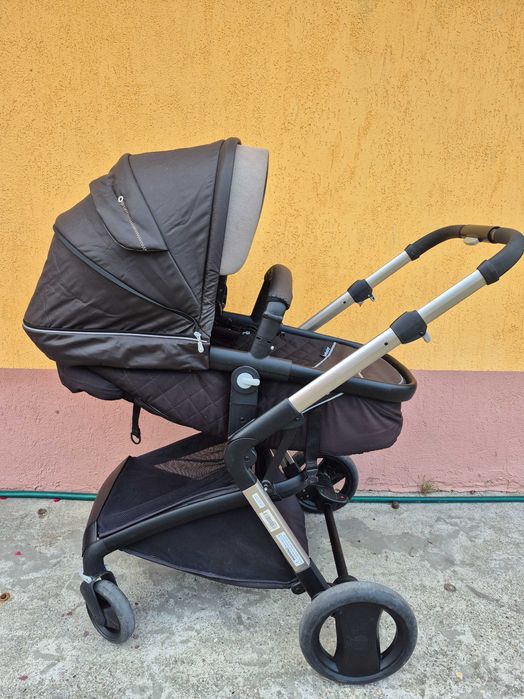 Carut GoodBaby in stare foarte buna + accesorii.