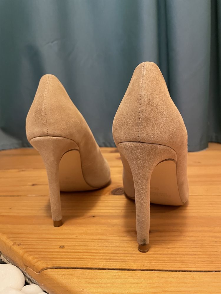 Pantofi Stiletto (Zara)