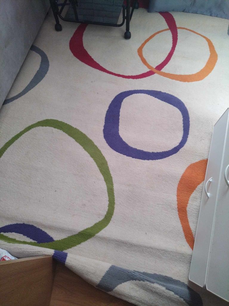 Килими стилни за дома килим