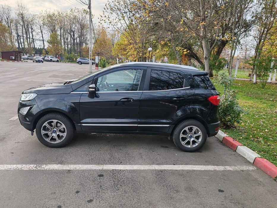 Vând Ford ecosport