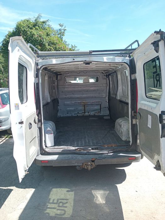 opel vivaro , intretinut !