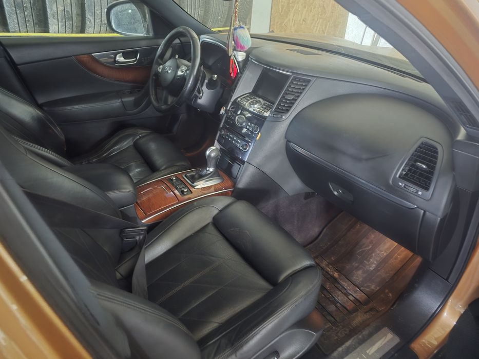 Vand Infiniti fx 37 s