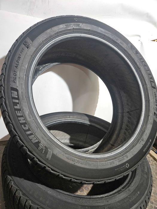 2бр 285/40/20 MICHELIN 6,8мм грайфер дот:21г безплатен монтаж