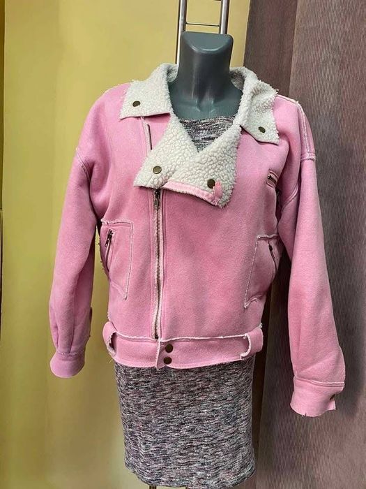 Високо качество дрехи на едро от затворил магазин